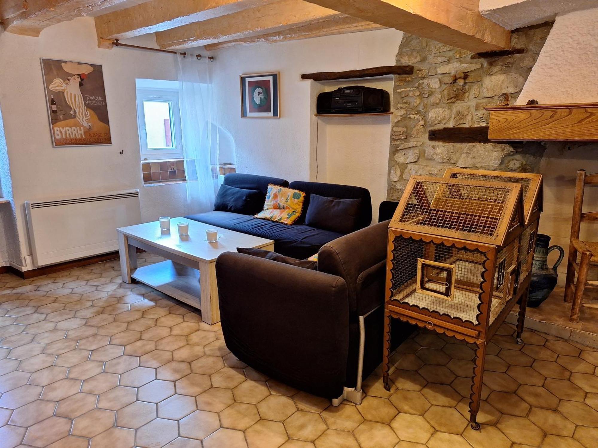 Holiday home Maison Au Village Du Livre
